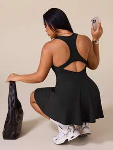 Easithlete Plus Size Women's Square Neck Sleeveless Sports Dress - Black - View 1