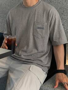 DAZY 夏季灰色圓領男士T恤附標籤口袋 - 灰色 - 查看 3