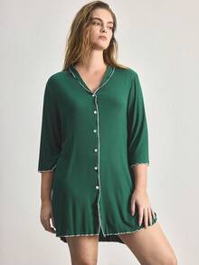 Ocili Ribbed Comfortable Wood Frill Trim Turndown Collar Shell Button Plus Size Nightgown - Dark Green - View 2