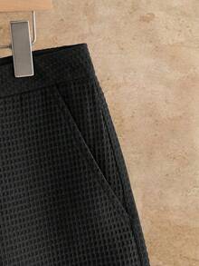 HIMLAND Men's Solid Color Pocket Casual Versatile Shorts - Black - View 6