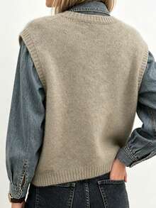 SHEIN Holidaya Plus-Size Women's Spring/Fall Casual Wear: Simple, Versatile, And Retro-Inspired. Solid-Color, Chunky-Knit Cable-Pattern V-Neck Loose-Fit Plus-Size Knit Vest-Perfect For Spring And Fall - Grey - View 2