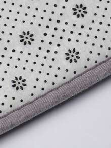 1PC Grey Flannel Rose Printed Floor Mat, Daily Life Floor Mat, Valentine's Day Floor Mat - Grey - View 5