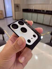 适用于 17 Pro Max 和 17 Pro 的防刮钢化玻璃摄像头镜头保护膜 – 超高清透明，经久耐用且柔韧。它能为智能手机摄像头镜头提供防刮保护。这款手机摄像头镜头保护膜采用时尚设计和优质玻璃材质，是智能手机的理想配件。 - 彩色 - 查看 11