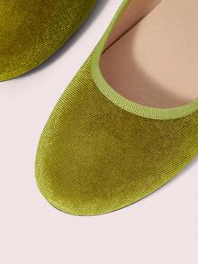 CUCCOO DOLLMOD 2026 Fashion Women's Pink Purple Velvet Mary Jane Flats, Retro Round Toe Buckle Ballet Shoes, Comfortable Daily Wear - olive - View 4