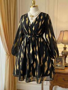 Rometta Plus Size Women's Metallic Foil Print Overlap V-Neck Lantern Sleeve Elegant Dress - Multicolor - View 3