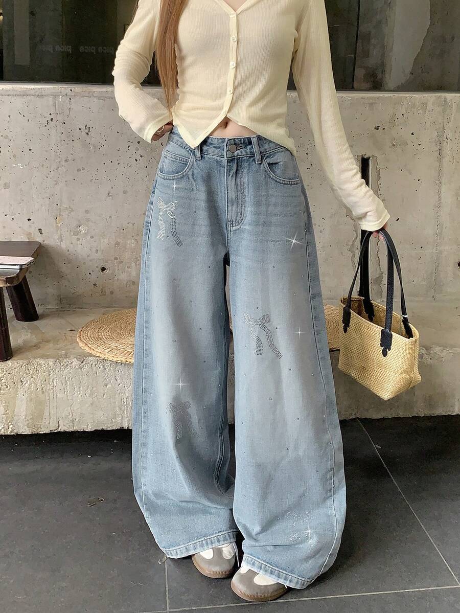 DAZY Women's Loose Straight Leg Long Pants Rhinestone Bow Decor Casual Denim Jeans Fall - Light Wash - View 1