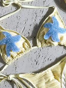 Swim Vcay 2pcs Set Bikini Seksi untuk Liburan Pantai Musim Semi/Panas dengan Motif Gelombang, Kain Bertekstur, Payet Biru, dan Aksesori Bintang Kerang, Bra Halter Segitiga dan Bawahan Bikini dengan Tali Samping - Angsa kuning - View 4