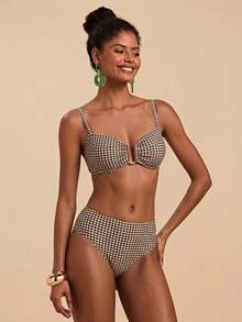 Travachic Bộ bikini 2 mảnh cho nữ size lớn mùa hè đi biển, áo bra cổ cut-out họa tiết kẻ caro và quần bơi - màu nâu - Xem 3