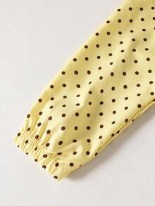 SHEIN Chaqueta con capucha de lunares para niñas, estampado de lunares enérgico, paleta de colores suaves, alegre y juguetona, ajuste casual holgado, versátil para uso diario - Amarillo - Ver 7