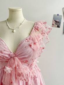 Soleia Gaun A-Line Ukuran Plus untuk Liburan Musim Semi/Panas, Warna Pink, Bordir Jala, Lengan Bergelombang, Lengan Pendek, Leher Bentuk Hati, Ikatan Pita di Depan - Berwarna merah muda - View 4