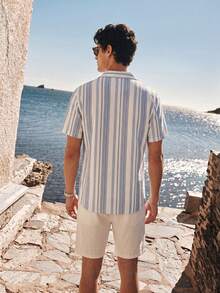 Manfinity VDAYZ Men's Casual Colorblock Striped Short Sleeve Shirt, Summer - Blue - View 2