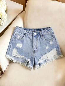 SHEIN Essnce Celana Pendek Denim Wanita Ukuran Besar untuk Musim Panas, Gaya Kasual, Modis, Gaya Jalanan, Cocok untuk Perjalanan Sehari-hari, dengan Detail Sobek dan Jumbai di Bagian Bawah. - Light Wash - View 1
