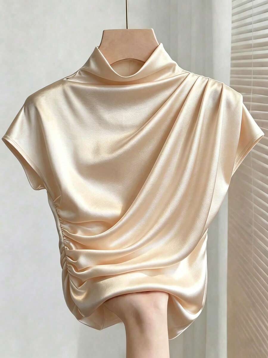 Franclia 大尺碼緞面優雅百褶短袖上衣 T-shirt - 杏色 - 查看 1