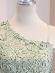 Wedding Season Teen Girls Elegant Flowy Playful Water-Soluble Lace Patchwork Chiffon Hollow One-Shoulder Short Dress Solid Color Emerald Green Summer - Green - View 5