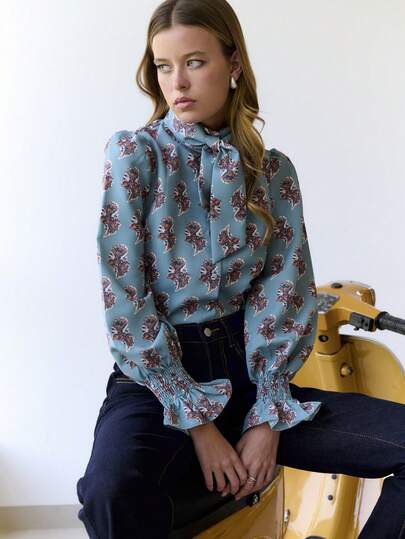Nöista Elegant Commuter Floral Print Tie Neck Blouse
