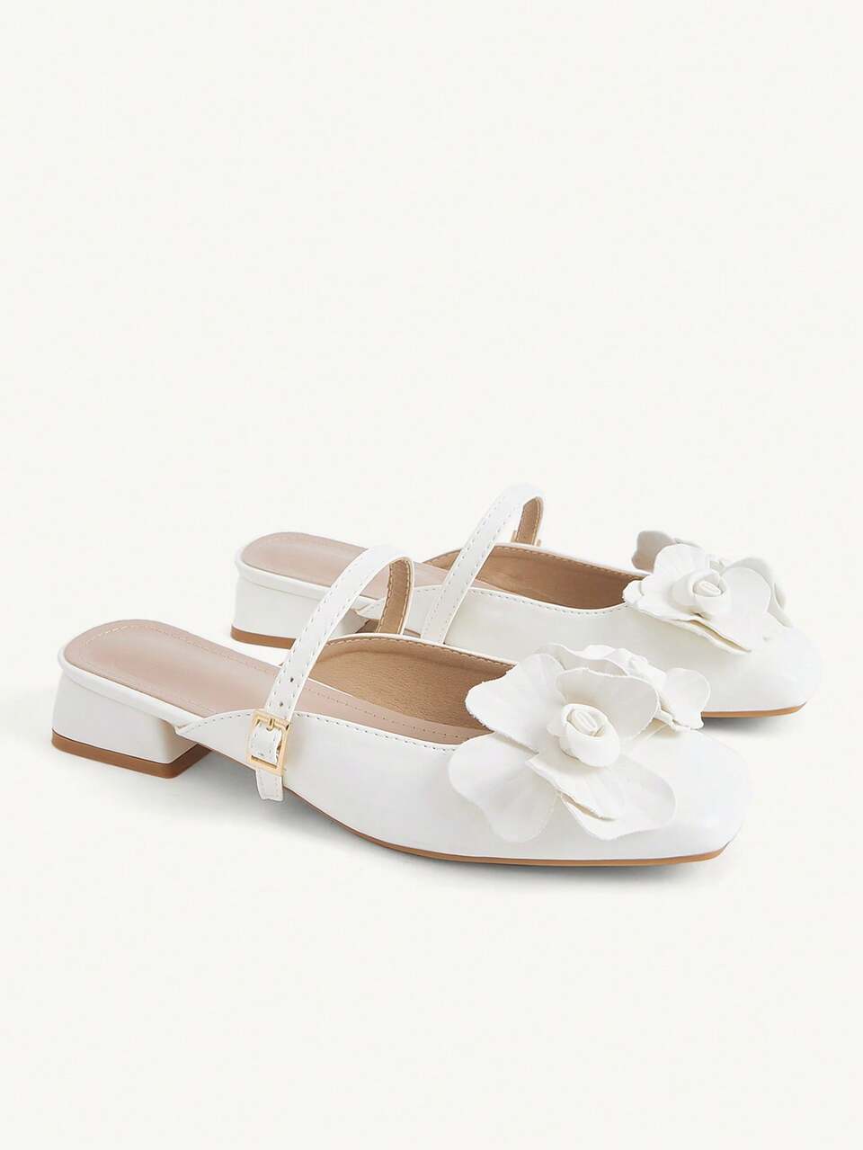 CUCCOO CHICEST Women Shoes Fashionable White Three-Dimensional Flower Short Heel Square Toe Women's Shoes Mules Shoes Commuting Versatile Elegant Shoes