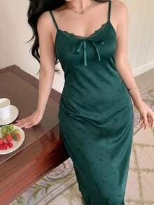 DAZY Vestido Longo Feminino de Verão com Alças Finas, Renda Patchwork, Ajuste Slim, Estampa de Poá e Laço, Camisola Pijama - Verde Escuro - Visão 4