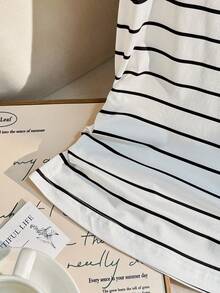 Franclia Women's Summer Casual Striped Short Sleeve T-Shirt - Black and White - View 6