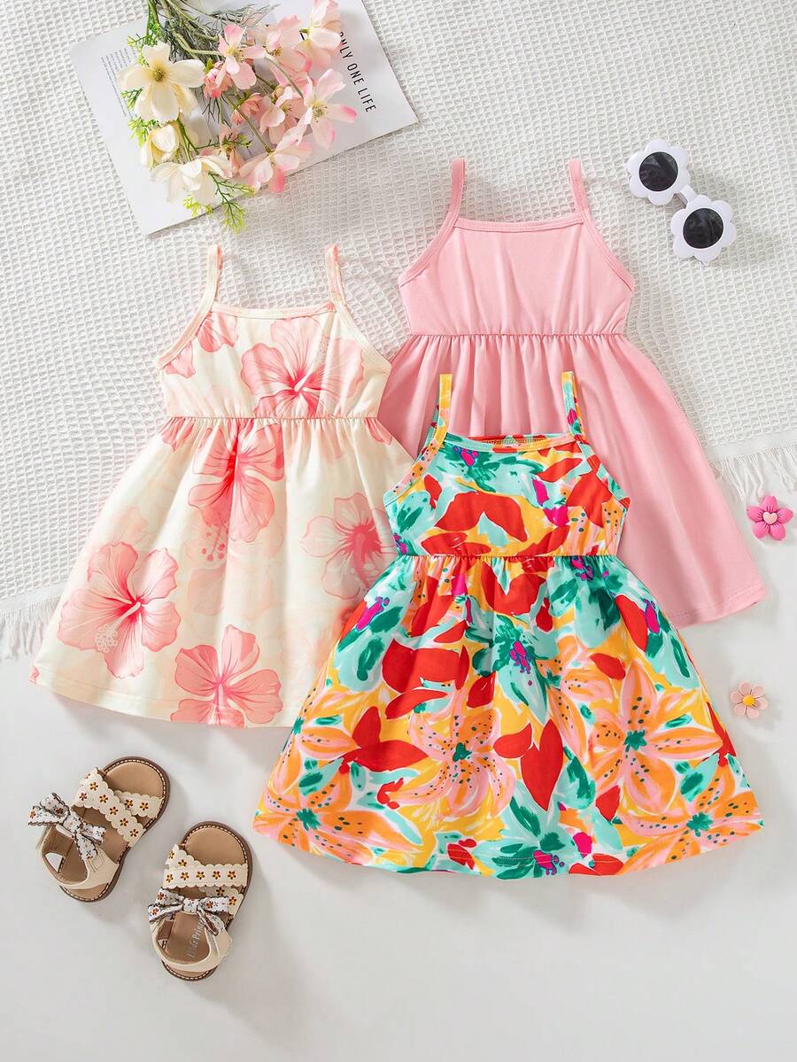 SHEIN Playful Pals 女嬰夏季2025新款無袖吊帶洋裝套裝,滿版碎花印花與素色洋裝,田園風,多巴胺配色,時尚可愛3件/組 - 彩色 - 查看 1