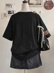 Lalippa Oversized Mid-Length Round Neck Drop Shoulder T-Shirt With Star Embroidery Patch, Gift For Friends - Black - View 2