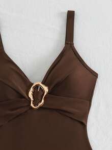 Swim Chiccia Baju Renang Terusan Bergaris dengan Detail Silang di Dada, Terbuat dari Kain Khusus - Coffee Brown - View 4