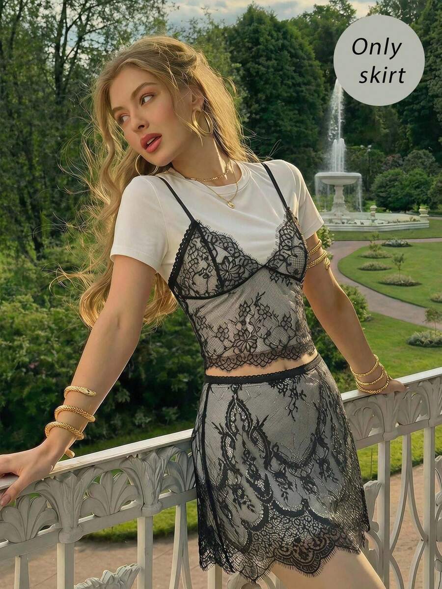 SHEIN MOD Saia curta versátil de renda da moda para mulher - Preto - Ver 1