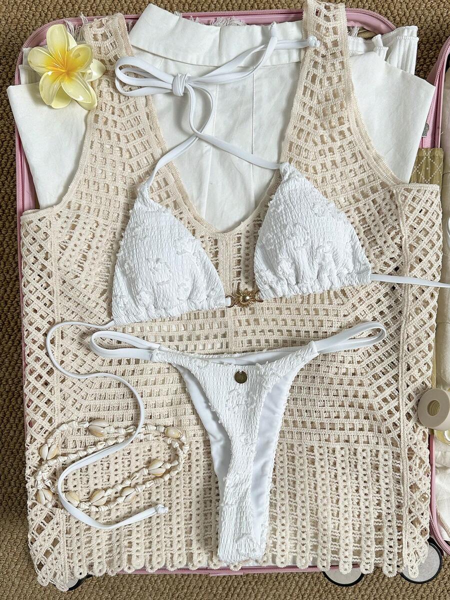 Swim Mod 女款 26 春夏新款奶油黃提花紋理面料 V 領露背三角比基尼套裝 2 件組 性感釘飾泳褲泳衣 甜美海灘度假風 - 白色 - 查看 1