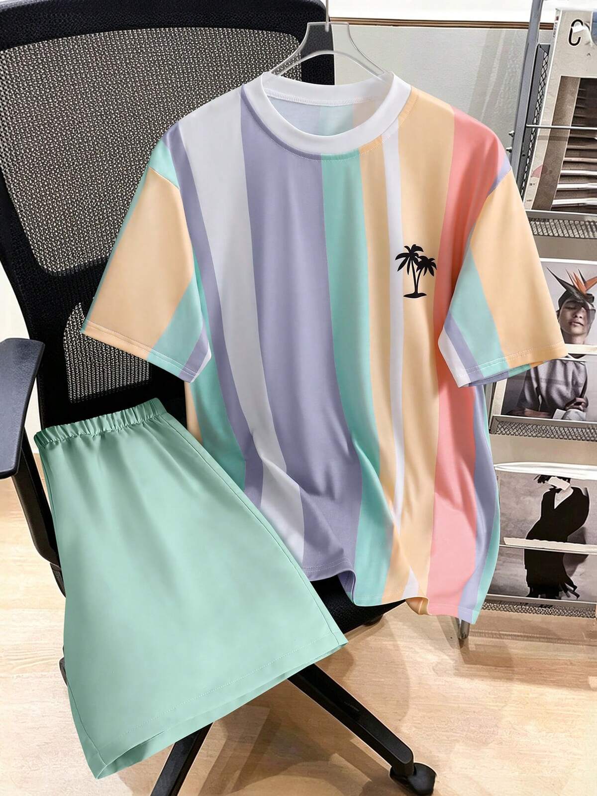 Vacaura Ensemble T-shirt & Short pour Adolescents Garçons, Top Printemps/Été avec Imprimé Palmier, Style Tropical, Short de Couleur Assortie, Tenue de Sport Extérieur Décontractée et Polyvalente 3