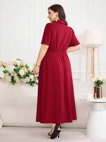 Modelyn 大尺碼女款素色簡約日常長版晚禮服洋裝 - 酒紅色 - 查看 3