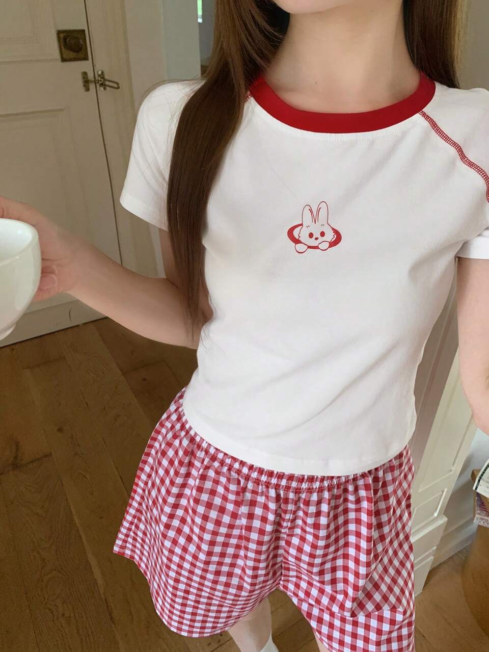 Women's Cartoon Print Raglan Sleeve T-Shirt And Plaid Shorts Pajama Set Summer