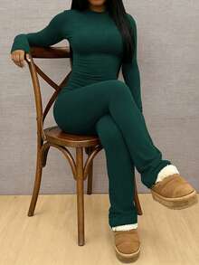INAWLY Solva 女款長袖圓領修身素色上衣與長褲兩件套 - 墨綠色 - 查看 3