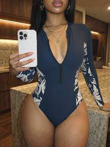 Slaydiva Slayr Women's Zipper Front One-Piece Swimsuit, Navy And White Floral Tropical Print Surfing Suit, Cute Active Summer Beach Vacation Pool Party Club - Navy Blue - View 3