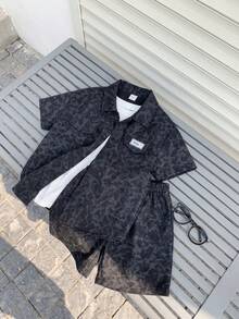 SHEIN Little Byeori 两件套男童休闲时尚舒适简约百搭宽松柔软短袖衬衫短裤套装，适合春夏、日常、运动、郊游、上学、聚会、节日、摄影等场合，韩版风格 - 黑色 - 查看 6