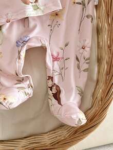SHEIN Set 3 pcs Pakaian Rumahan Bayi Baru Lahir Warna Pink Manis Lucu Motif Bunga Atasan Lengan Pendek dan Celana Panjang Terusan - Berwarna merah muda - View 6