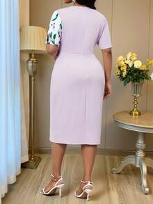 SHEIN Lady Lavender Floral Summer Elegant Wedding Guest Cocktail Formal Evening Retro V Neck Rhinestone Ruffle Slim Plus Size Dress, Prom Party - Multicolor - View 2
