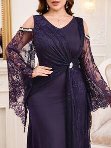Reflora 大尺碼女款V領蕾絲水鑽裝飾百褶休閒派對洋裝 - 紫色 - 查看 9