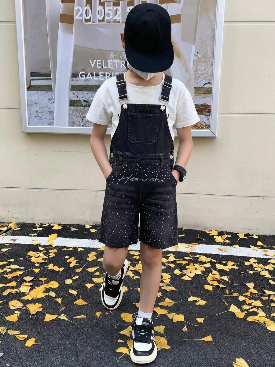 SHEIN Quần short denim dây rút dáng rộng thoải mái đính đá thiết kế phong cách đường phố cho bé trai tuổi teen - màu đen - Xem 1