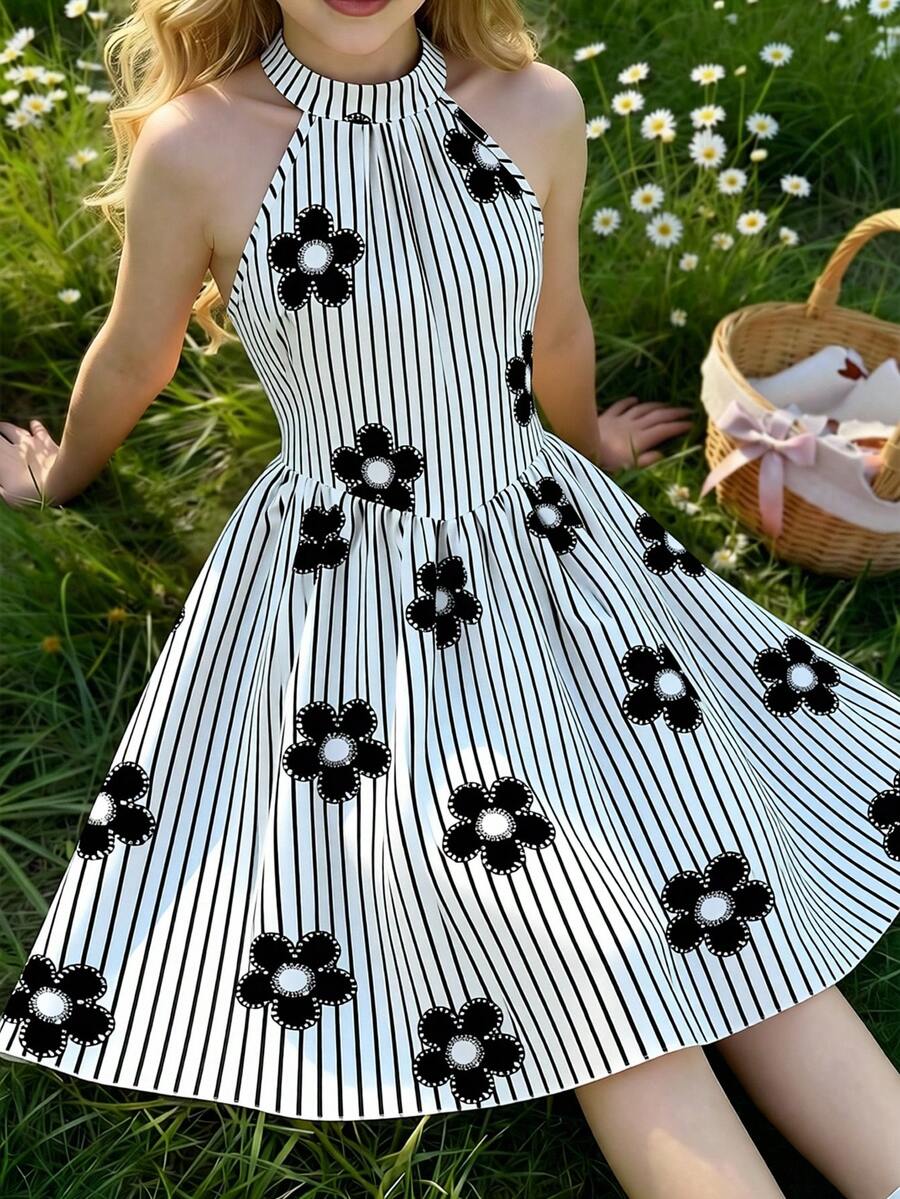 SHEIN Sparklyn 女童无袖数码印花条纹花卉装饰休闲连衣裙,吊带设计,A字廓形,隐形拉链,适合春夏日常及度假穿着 - 黑與白 - 查看 1