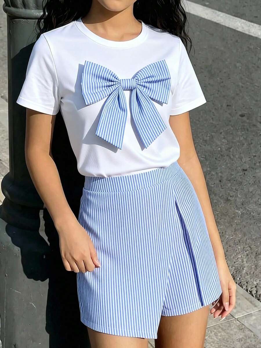 SHEIN 青少年女孩短袖T恤+不對稱裙褲套裝,清新甜美風格,正面3D大蝴蝶結裝飾,不對稱包臀裙褲,適合日常上學、戶外玩耍、生日派對、好友出遊、夏季海灘、海灘派對等多種場合 - 藍色 - 查看 1