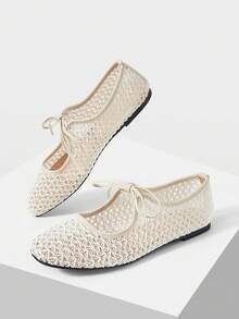 Mnmlis Sepatu Flat Wanita Model Strap-In Ujung Bulat - Aprikot 5 - View 2