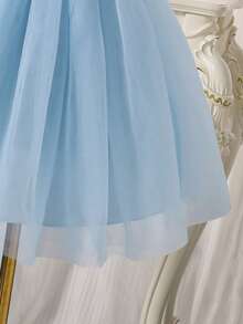 SHEIN X GALILEA Glamorique Kids 年轻女孩蓝色无袖珍珠和领结网眼派对礼服，适合夏季婚礼/生日活动/表演 - 淺藍色 - 查看 4