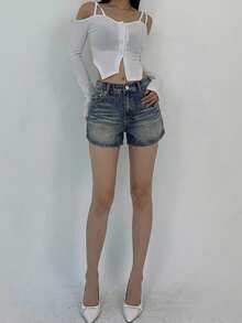 DAZY Women's Casual Versatile Loose Denim Shorts With Pockets Summer - Blue - View 4