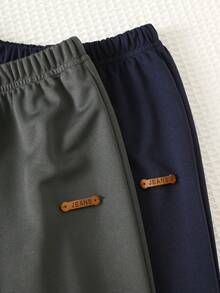 SHEIN 6件裝小男孩休閒學院風極簡百搭多件套裝，條紋印花圓領短袖T恤&長褲，寬鬆舒適百搭，適合外出、上學、度假、派對、運動，春、夏、秋季，6件套裝適合夏季，適合街頭風、日常、街頭風、外出、居家、度假，春&夏時尚，夏季穿搭，輕鬆舒適，兒童分層穿搭，時尚兒童，休閒穿著，兒童學院風 - 彩色 - 查看 8