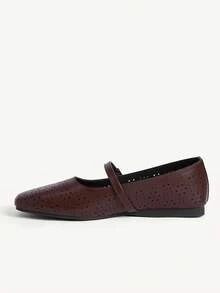 CUCCOO CHICEST French Retro Hollow Square Toe Mary Jane Shoes, Buckle With Breathable Flat-Soled Shoes, Style Commuter Women's Shoes - caramel color - View 11