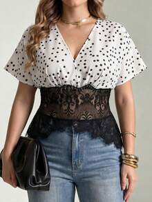 SHEIN Privé 2026 Spring/Summer Women's Plus Size Polka Dot Cinched Waist Lace Asymmetrical Hem Blouse, Elegant French Style Date Wedding Guest Blouse - Multicolor - View 5