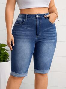 SHEIN Tall CURVE Plus Size Women's Casual Versatile Daily Denim Shorts With Pockets And Buttons - Blue - View 1