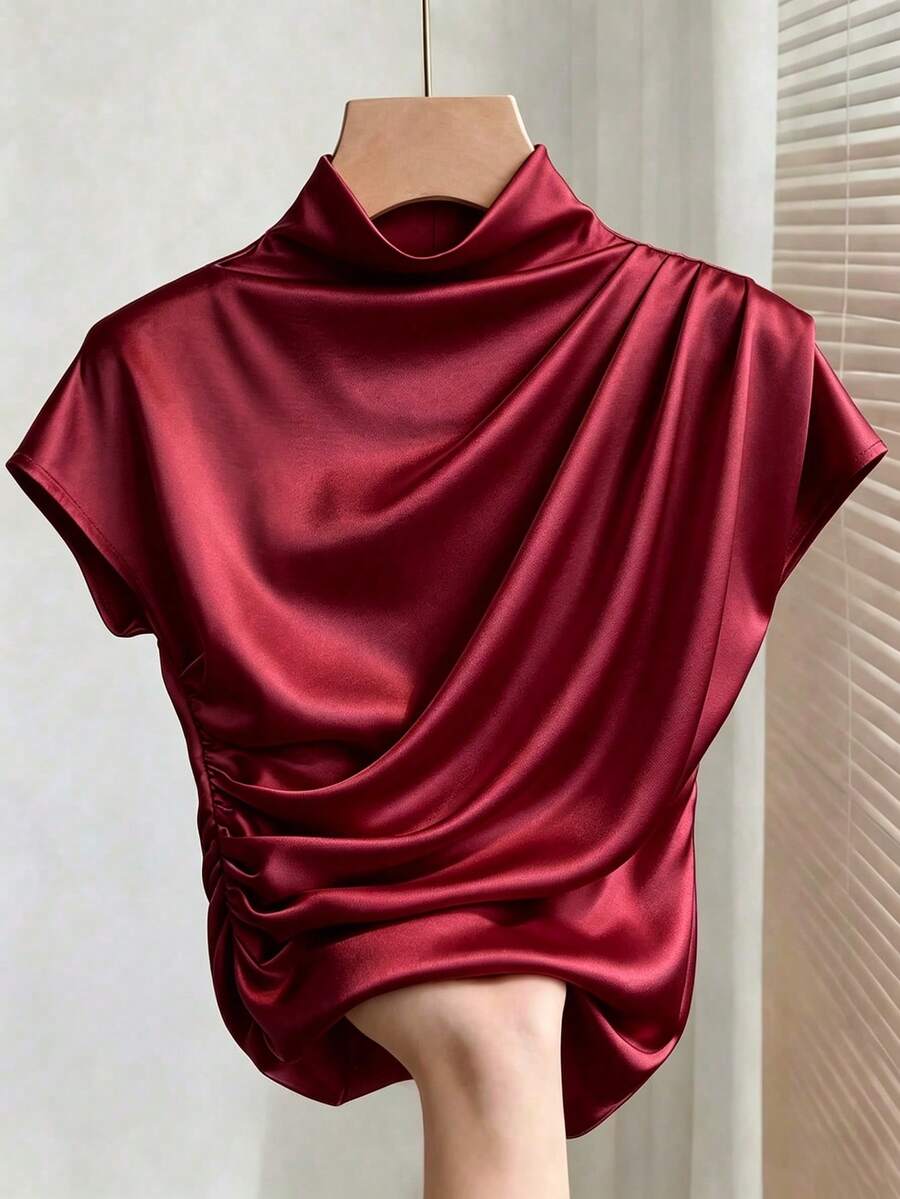 Franclia 大尺碼緞面優雅百褶短袖上衣 T-shirt - 酒紅色 - 查看 1