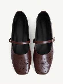 CUCCOO CHICEST French Retro Hollow Square Toe Mary Jane Shoes, Buckle With Breathable Flat-Soled Shoes, Style Commuter Women's Shoes - caramel color - View 2