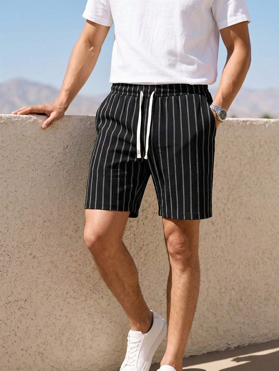 Manfinity VDAYZ Plus Size Men's Vertical Striped Casual Shorts Men Striped Shorts Men Streetwear Shorts Shorts For Men Black And White Men Summer Short Men Drawstring Shorts - Black - View 1