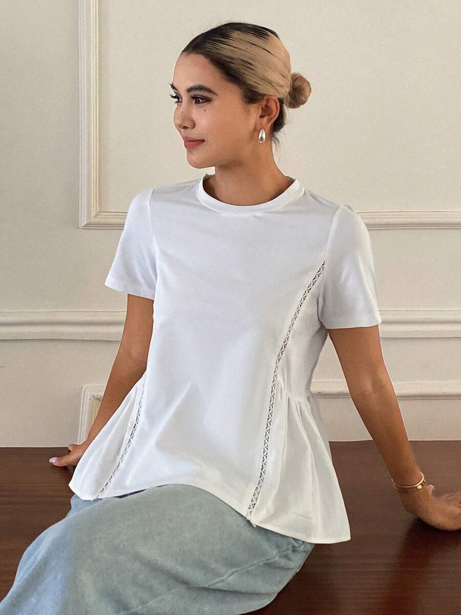 DAZY Women's Summer Round Neck Short Sleeve Waist-Defining Lace Patchwork Urban Simple Elegant Casual T-Shirt Brunch White - White - View 1
